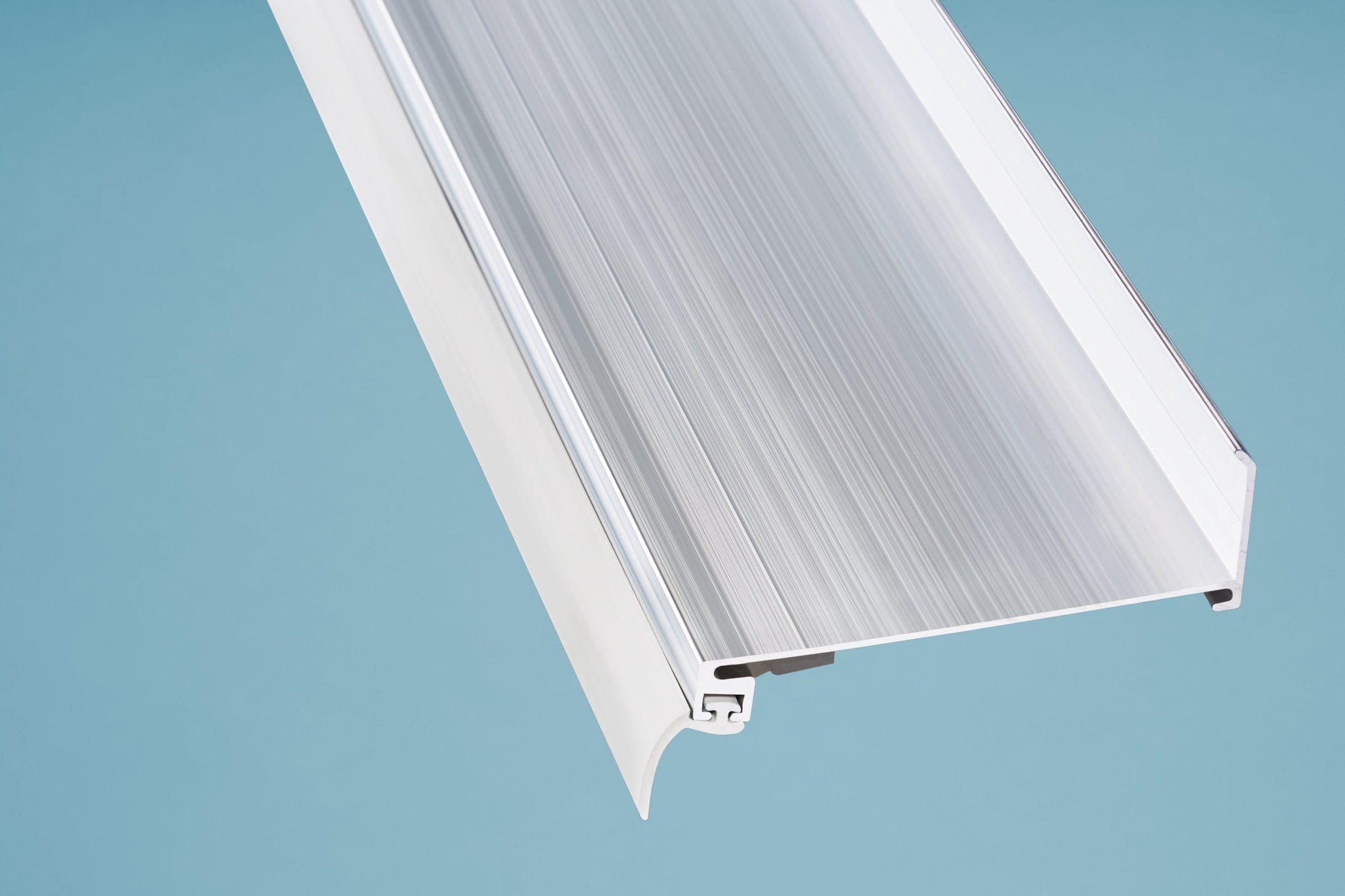 Alu-Wandanschluss pressblank für flexible Wandanschlüsse von 8-18° Neigung mit hellgrauer Dichtlippe