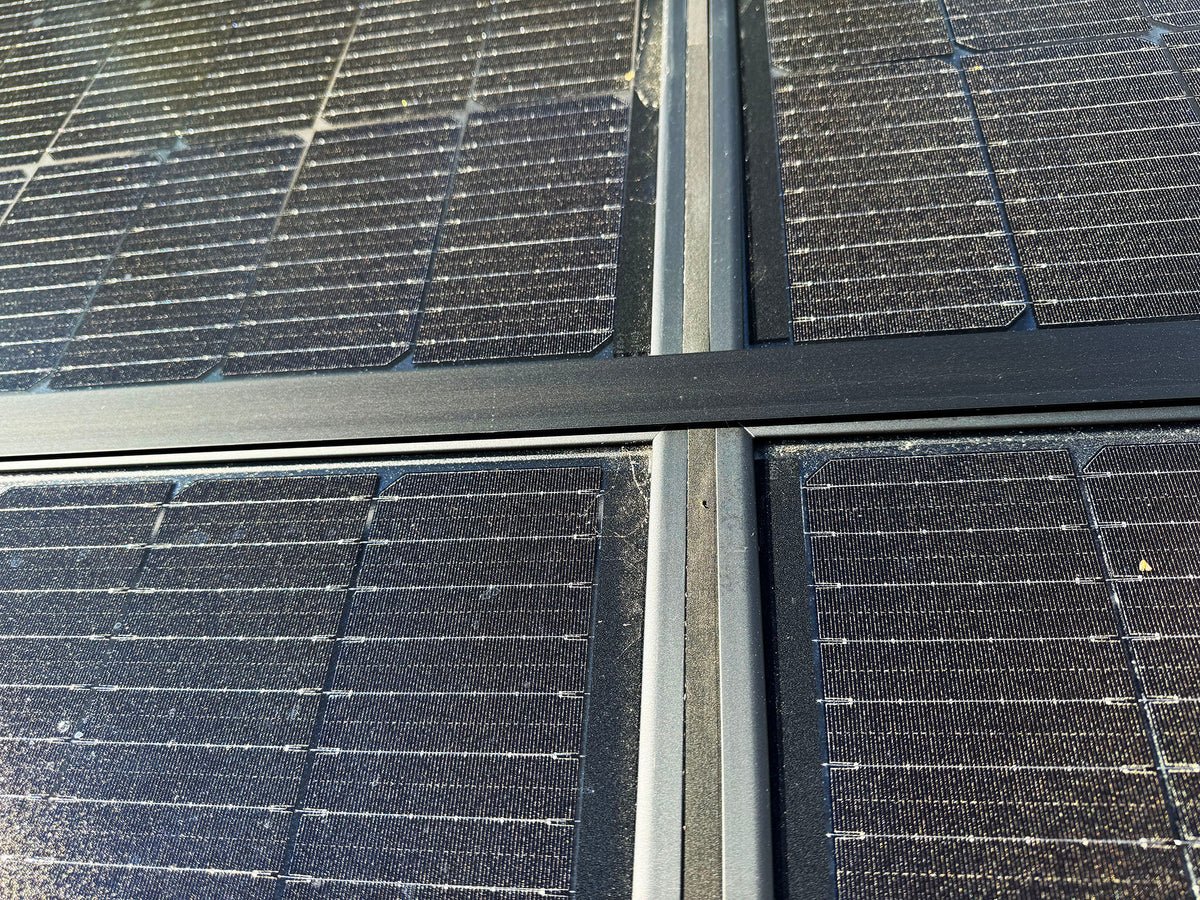 PV-Dachsystem VOLTRAIL 35 mit Modulen – 4 Modulreihen