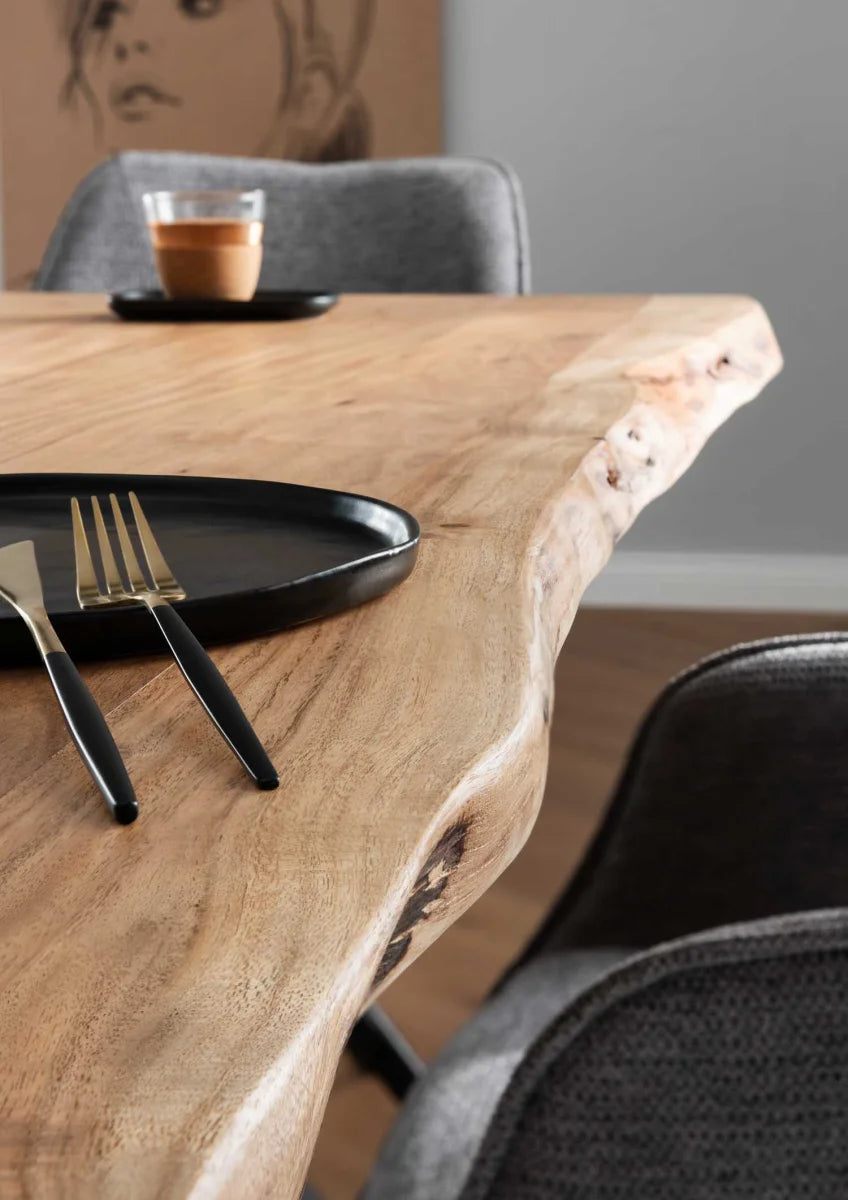 Baumkantentisch Catania Akazie | Massivholz Esstisch